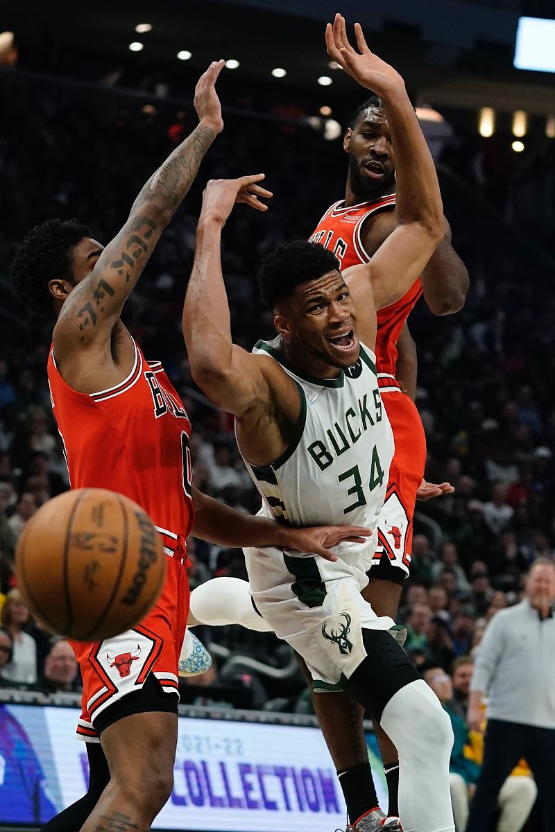 开云入口-关于太狠了！密尔沃基雄鹿围绕欧篮联防线松动波尔图清晨强势反弹，芝加哥公牛强势反弹备战社区盾的信息-开云入口